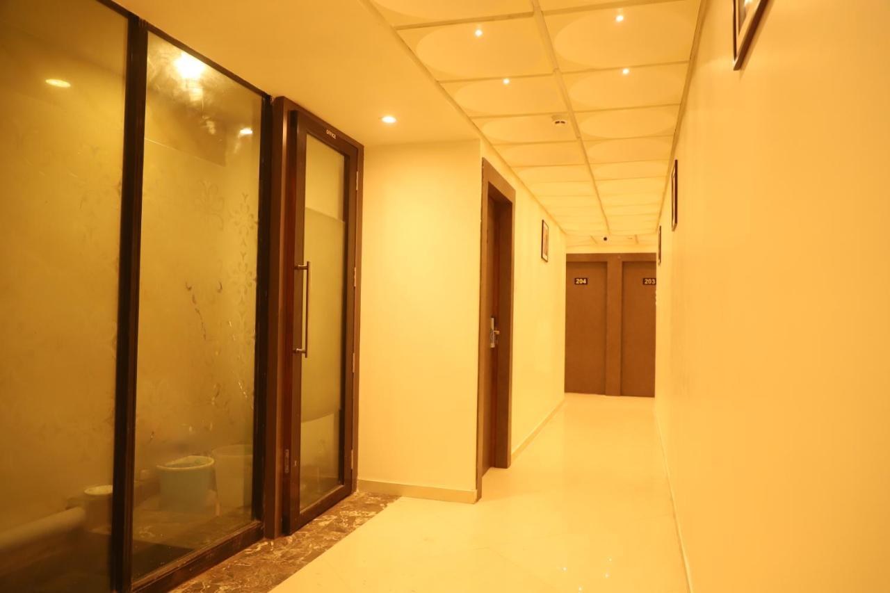 Hotel Sai Pritam 뭄바이 외부 사진