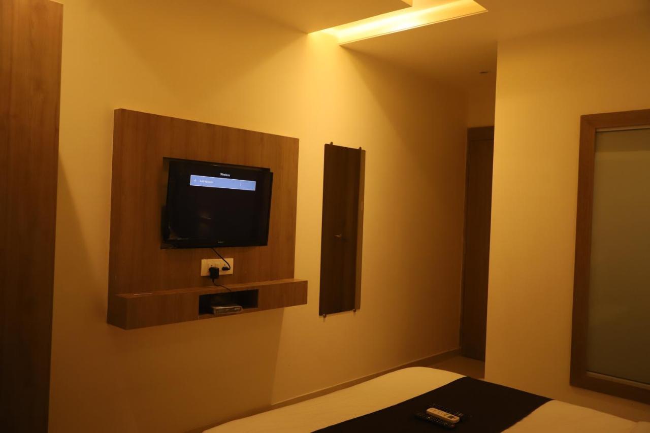 Hotel Sai Pritam 뭄바이 외부 사진