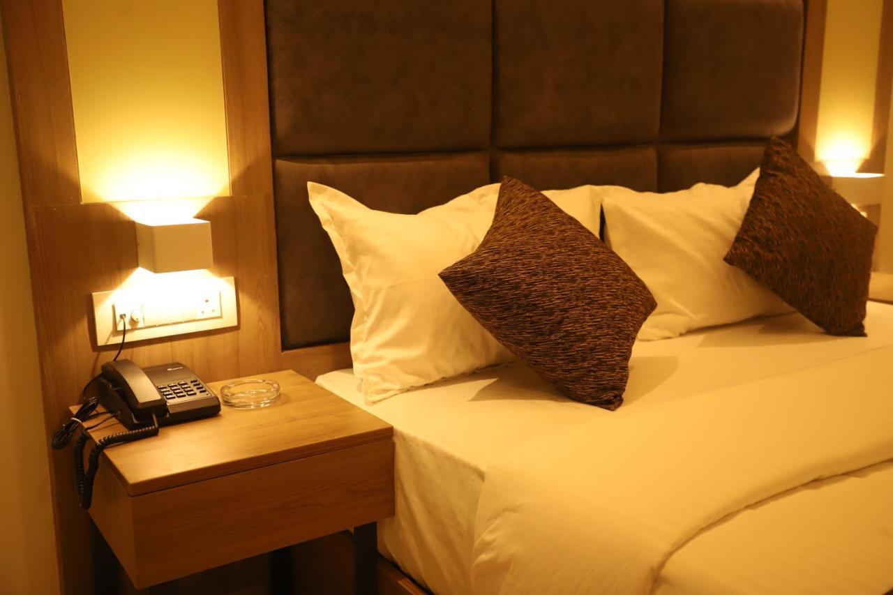 Hotel Sai Pritam 뭄바이 외부 사진