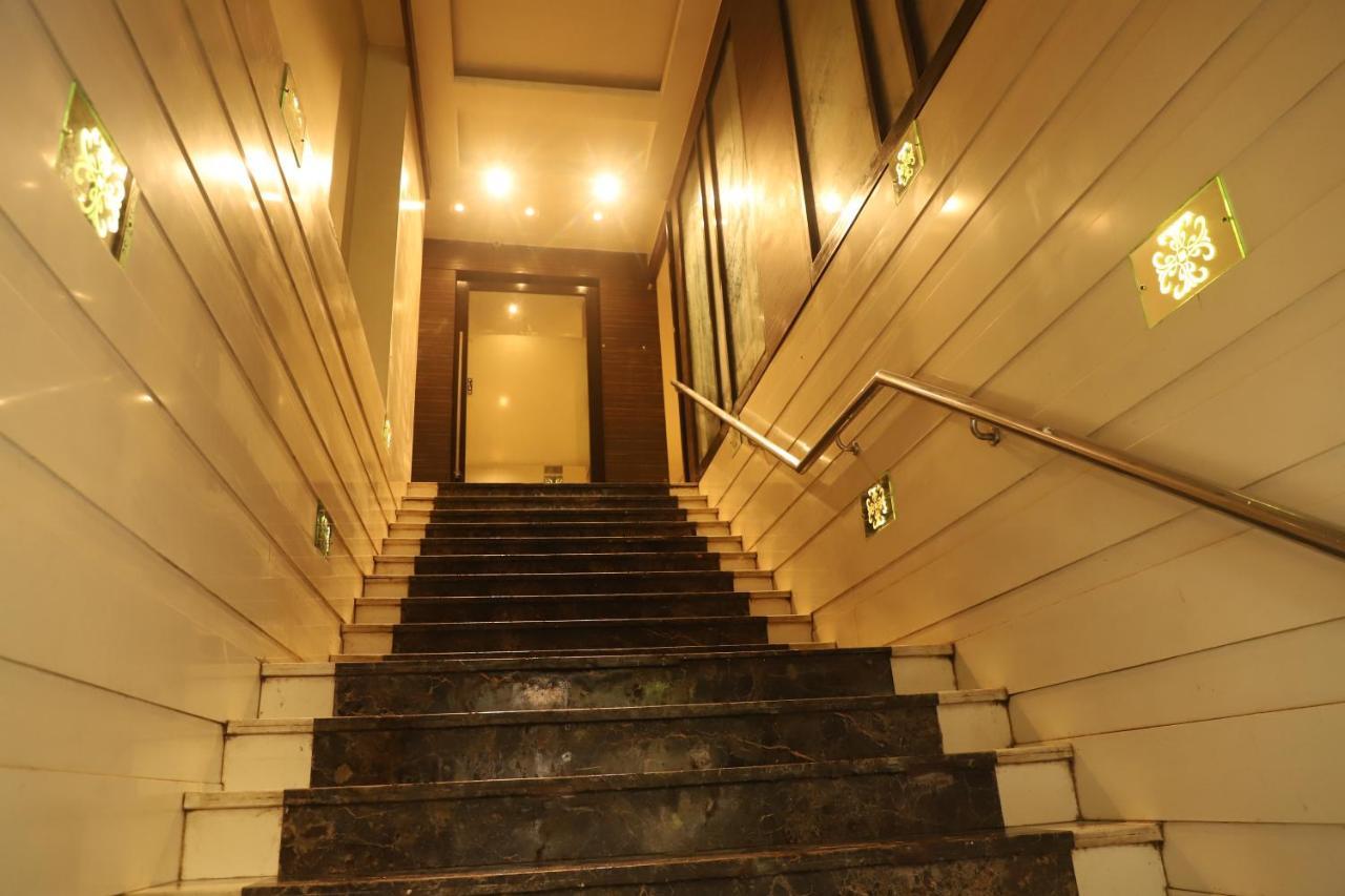 Hotel Sai Pritam 뭄바이 외부 사진
