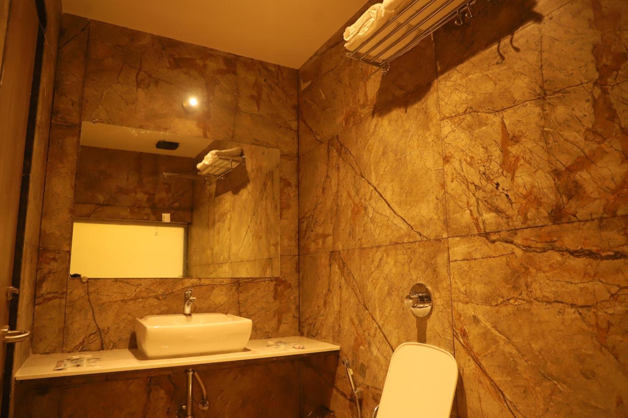 Hotel Sai Pritam 뭄바이 외부 사진