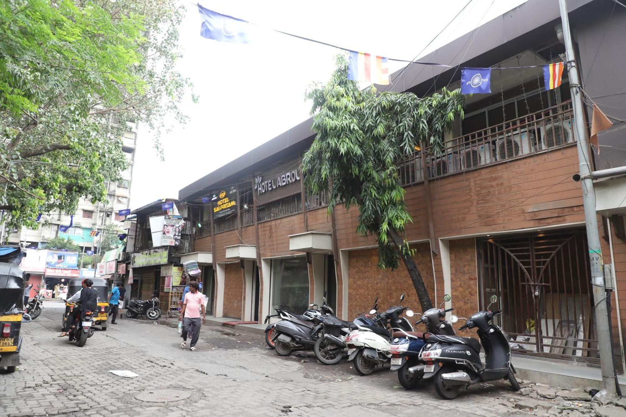 Hotel Sai Pritam 뭄바이 외부 사진